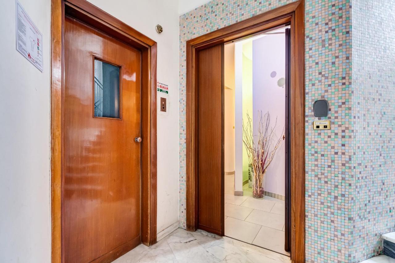 B&B Casa Der Poeta 로마 외부 사진